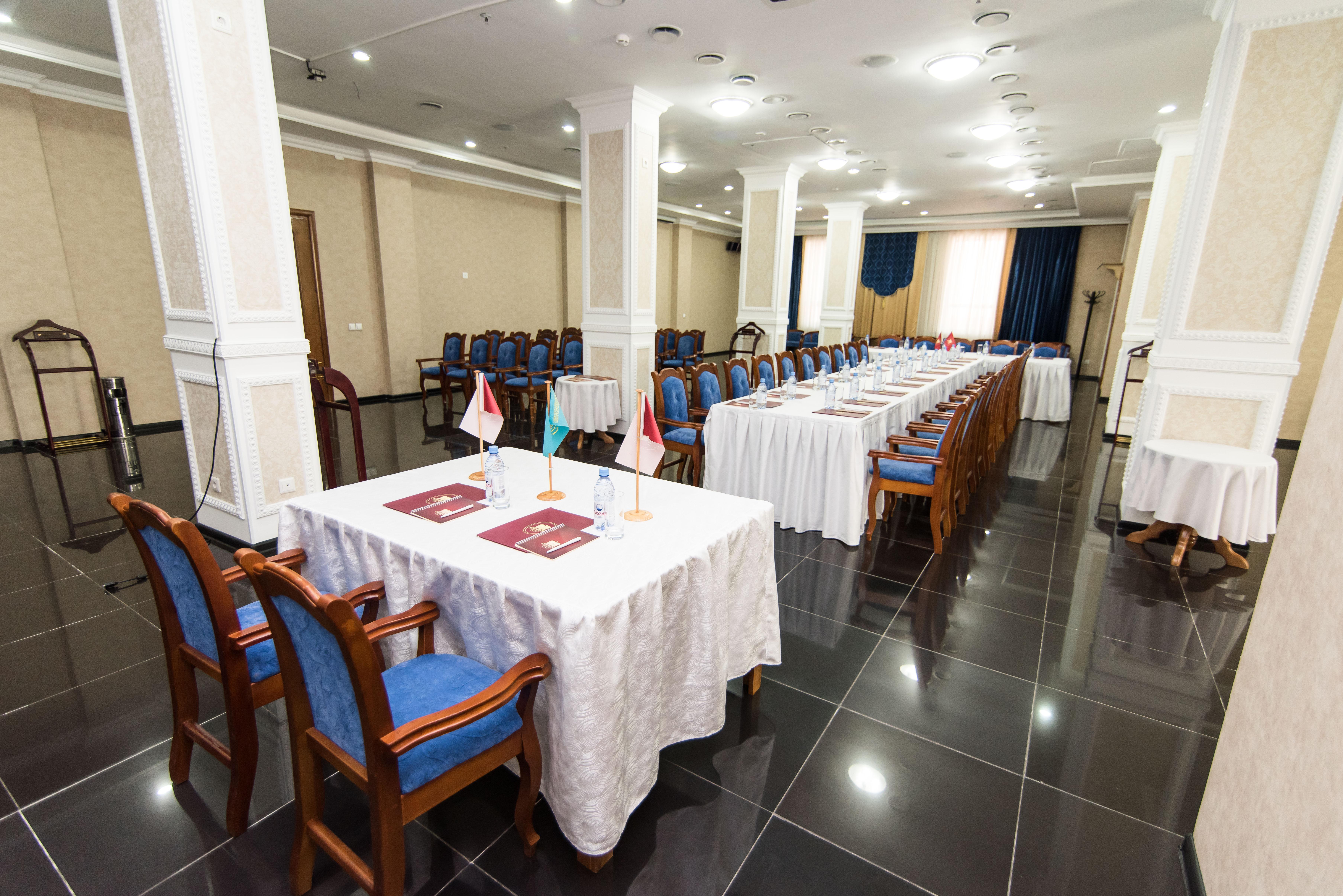 King 4* Nur-Sultan (Astana)