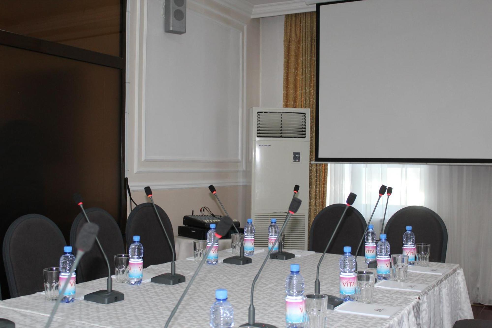 King Hotel Nur-Sultan (Astana)