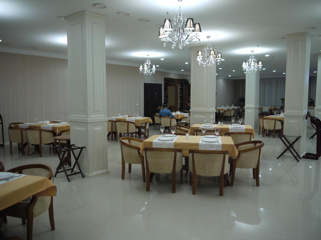 Hotel King
