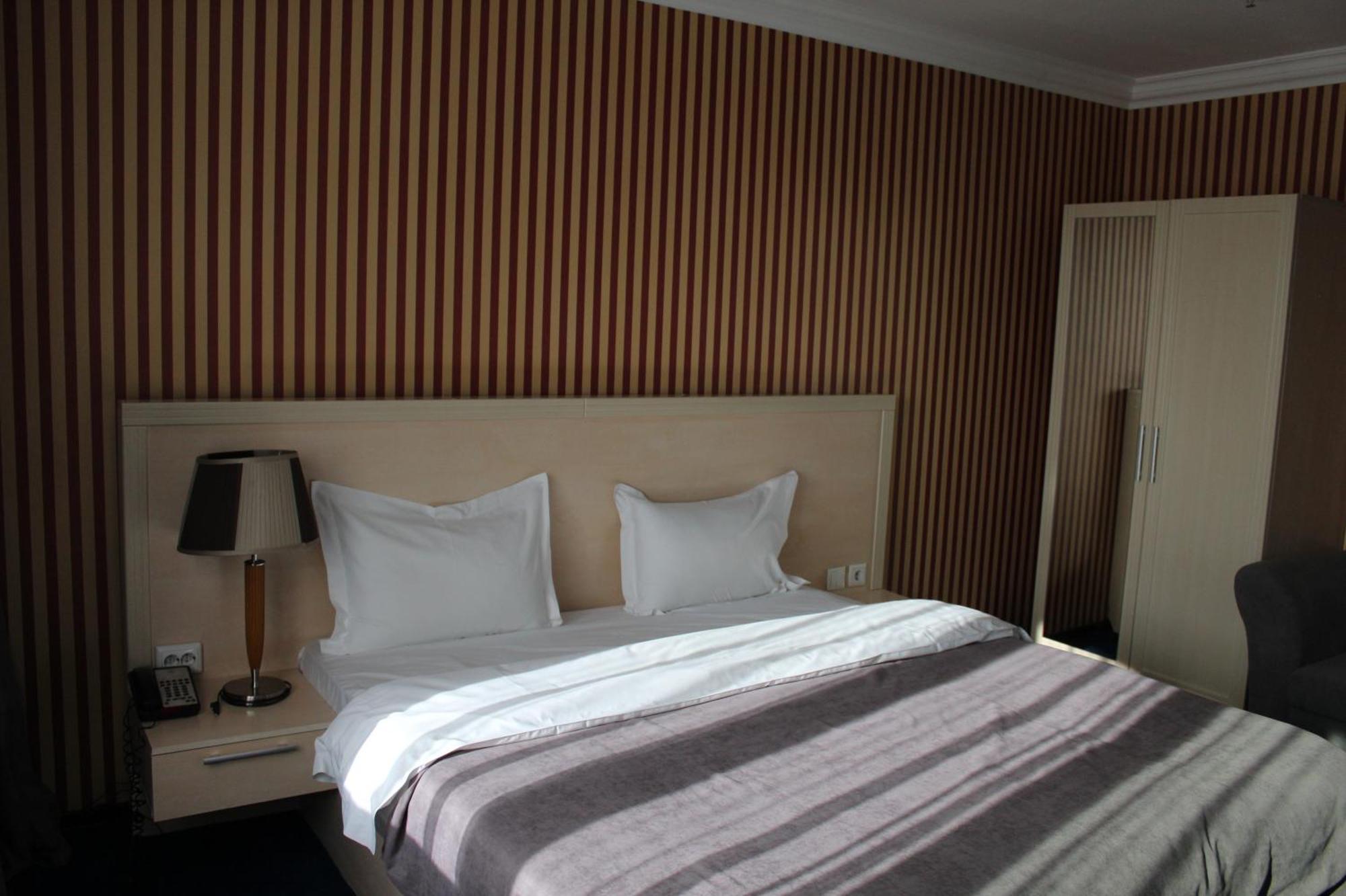King Otel